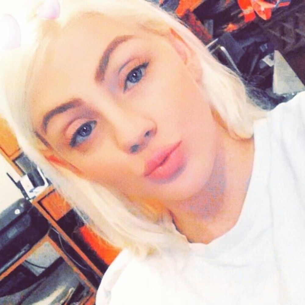 Meet your Posher, Molly